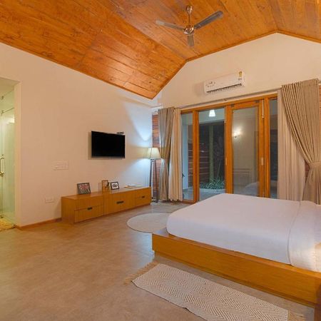 Stayvista At Tall Silver With Infinity Pool & Breakast Madikeri Exterior foto